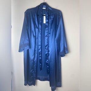 Ekouaer NWT Blue Silky Lace Tie Wrap/Robe Lightweight Ladies Size Large